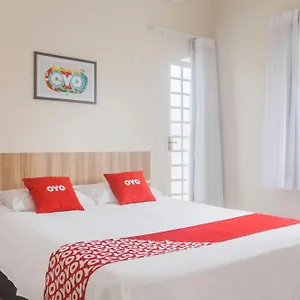 Oyo Brisa Tropical, Brasília Papuda